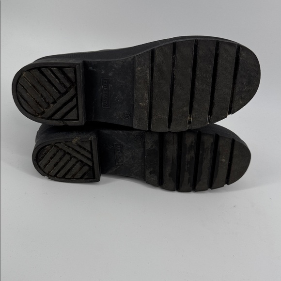 Tretorn Lina Women's Size 9  Faux Fur Lined Waterproof Chelsea Rain Boot, Black - Picture 6 of 9